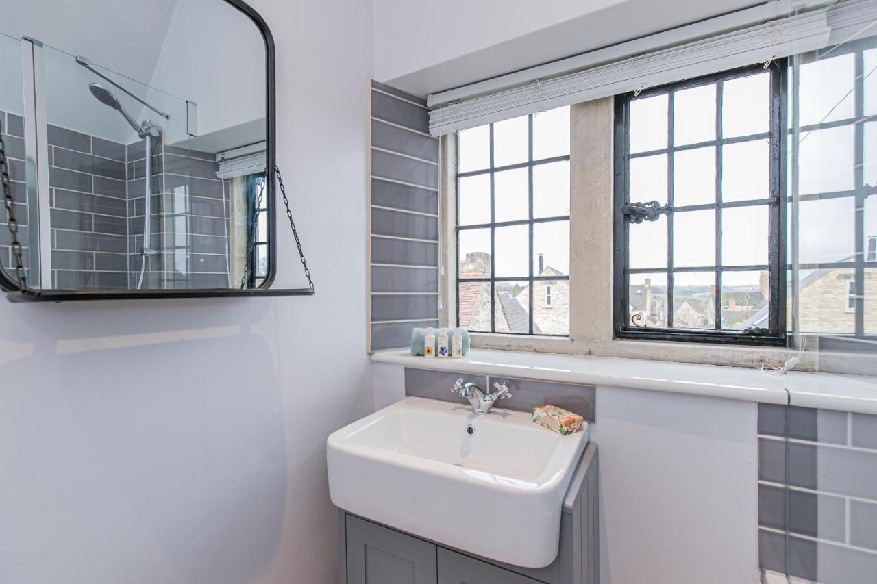 Oxfordshire Living - The Spencer Apartment - 우드스톡 외부 사진